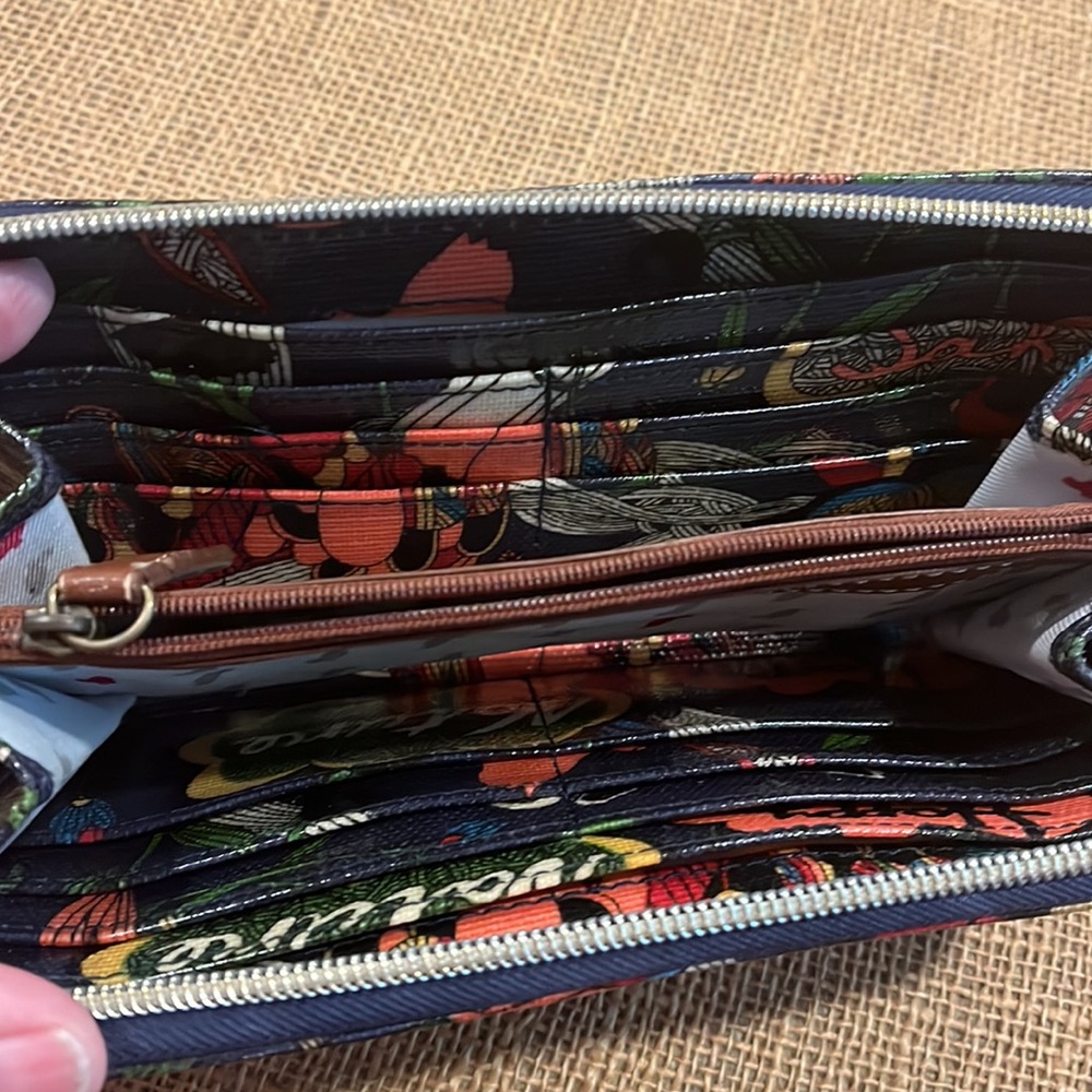 Sakroots Colorful Graphic Wallet - Picture 3 of 4